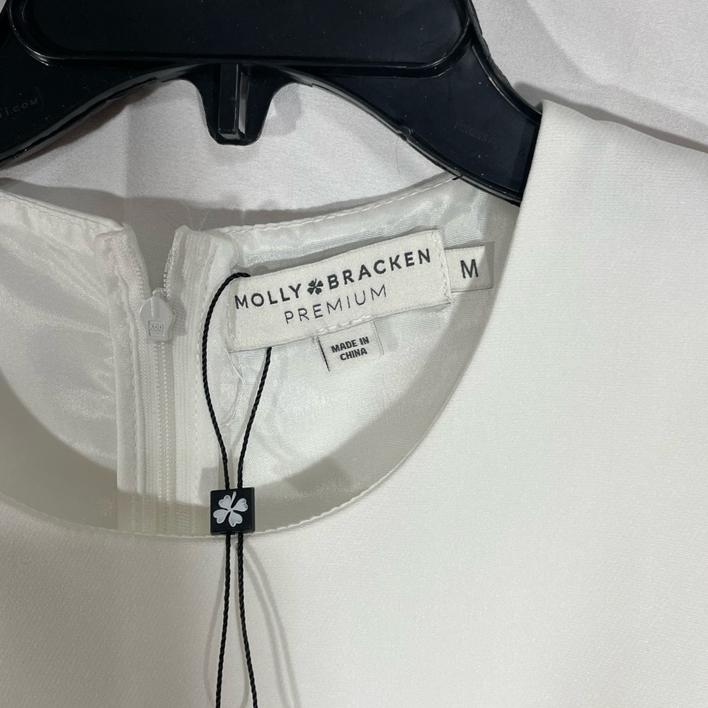 Molly Bracken peek-a-bow little white dress,‎ large